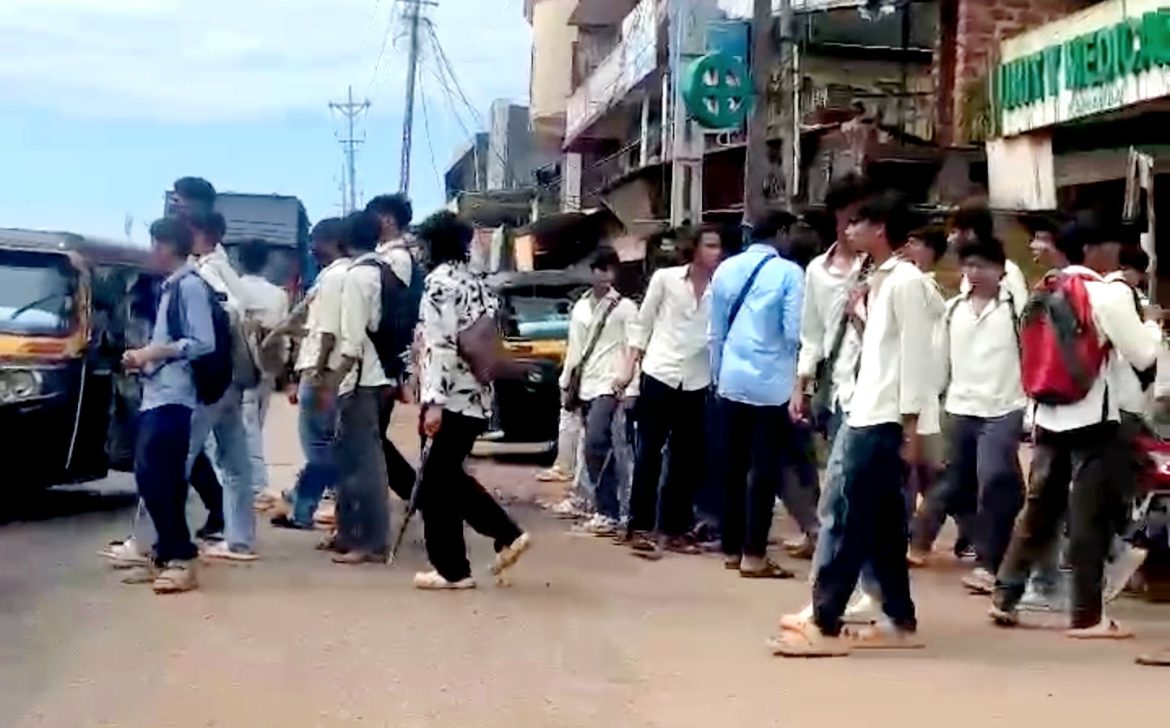 മഞ്ചേശ്വരം ഉപജില്ലാ കായികമത്സരത്തിനിടെ വിദ്യാർത്ഥികൾ തമ്മിലുണ്ടായ സംഘർഷത്തിന് കാരണം അധികാരികളുടെയും പോലീസിന്റെയും അനാസ്ഥ; msf മഞ്ചേശ്വരം മണ്ഡലം കമ്മിറ്റി